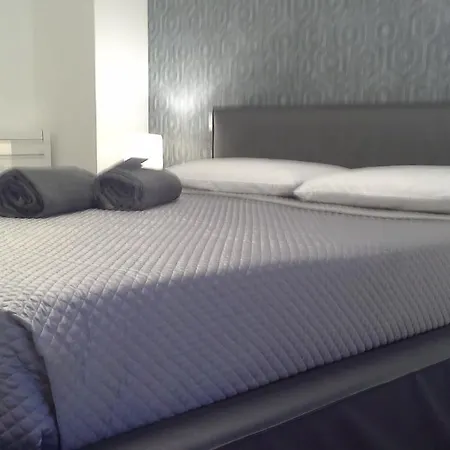 Luxury Garzilli