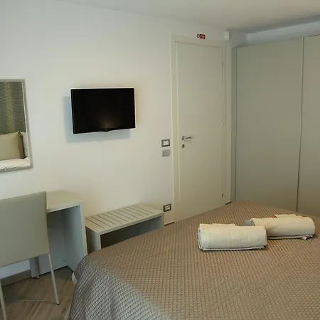 Luxury Garzilli 3*
